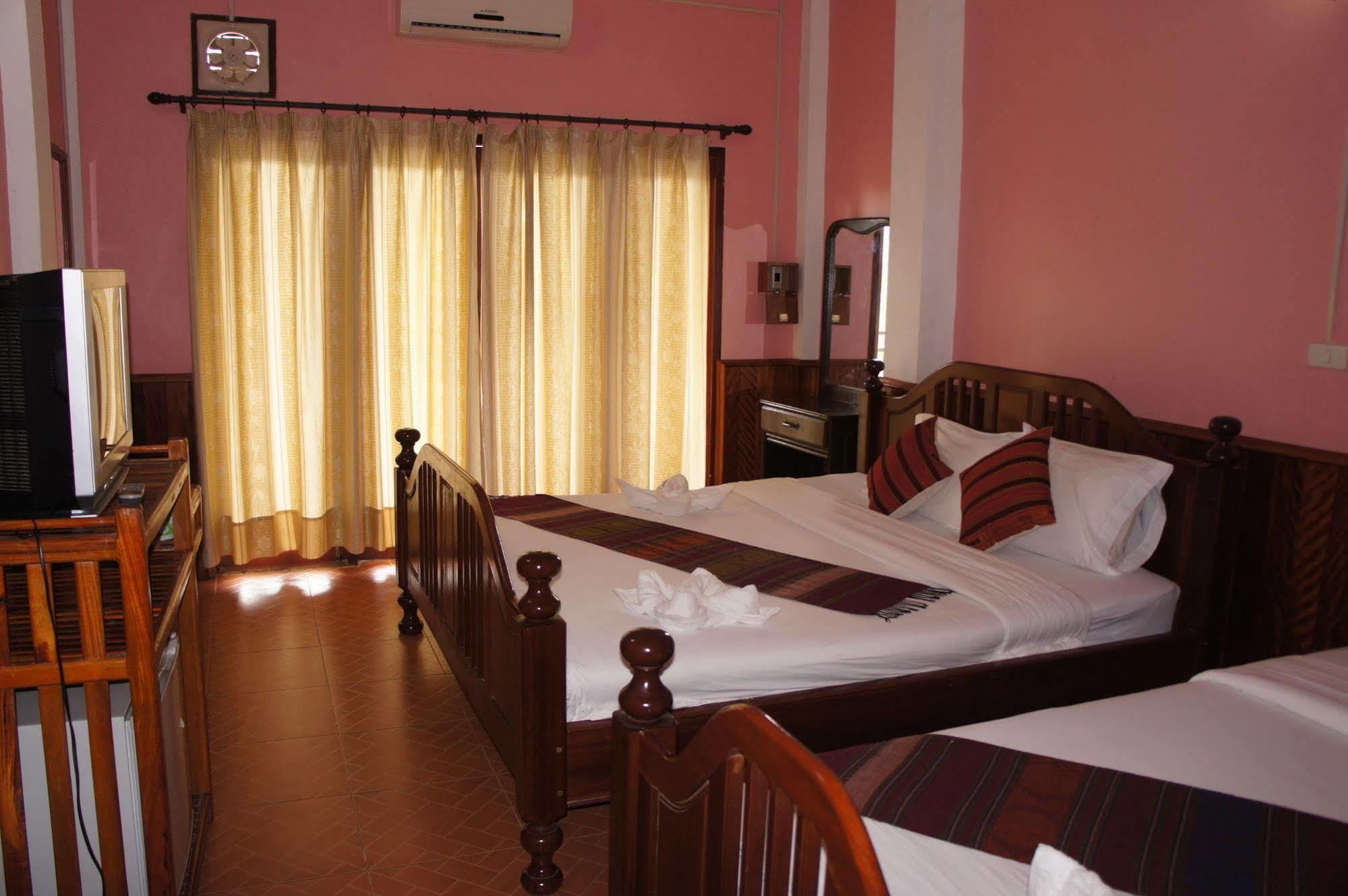 Domon Hotel Vang Vieng Zewnętrze zdjęcie
